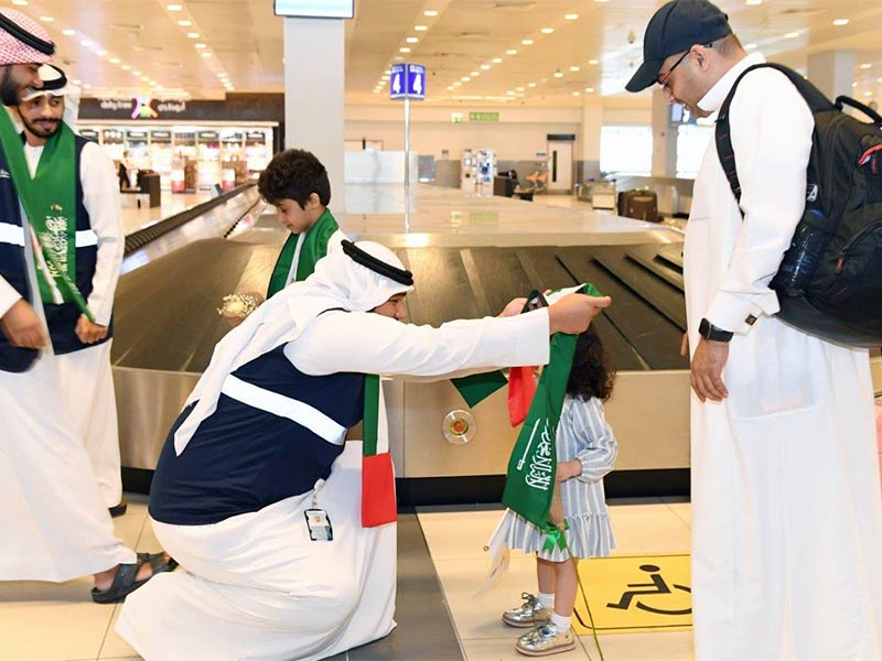 مطارات أبوظبي تحتفي باليوم الوطني للمملكة العربية السعودية